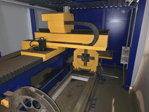 Laser fiber per il taglio di tubi e profili MICROSTEP