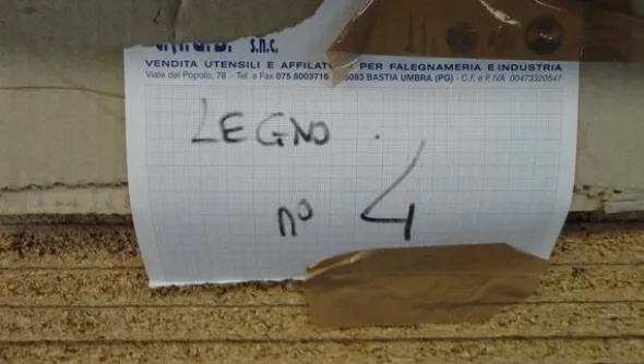 4#2759 Lastre di legno nobilitato