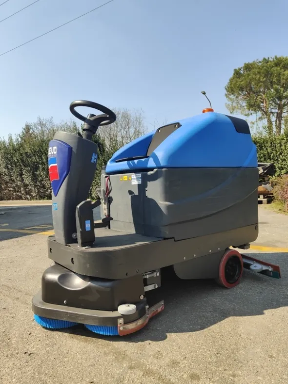 Lavapavimenti lavasciuga Dulevo Boost 300.10