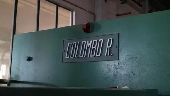 9#3709 Linea automatica di pressaggio Colombo