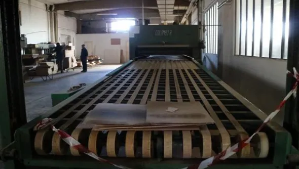 9#3709 Linea automatica di pressaggio Colombo