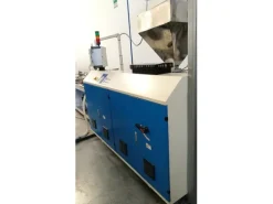 LINEA COMPLETA PER ESTRUSIONE PROFILI IN PVC (pari al nuovo)