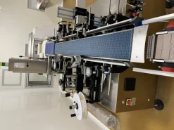 LINEA CONFEZIONAMENTO CONTENITORI IN PLASTICA