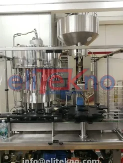 Linea di imbottigliamento – ALFATEK