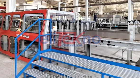 Linea di imbottigliamento PET isobarica – 26.000 bph