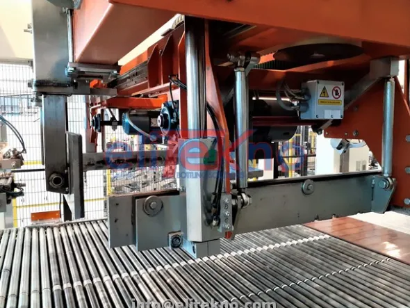 Linea di imbottigliamento PET isobarica – 26.000 bph