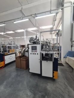 2#8334 Linea di produzione bicchieri in carta