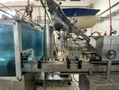 8#9550 Linea di riempimento e capsulatrice per vasetti