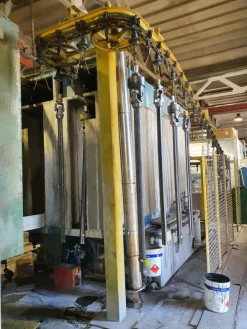 Linea di verniciatura liquida