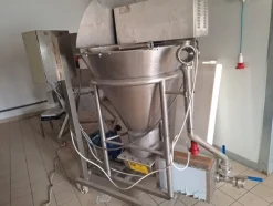 14#8533 Linea produzione ricotta zuccherata e surgelata