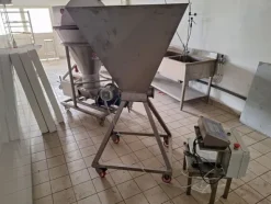 14#8533 Linea produzione ricotta zuccherata e surgelata
