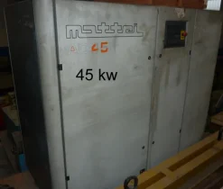 liquido sei compressori a vite e palette