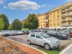#23844 Locale commerciale