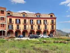 #23345 Locale commerciale al piano terra
