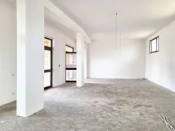 #23348 Locale commerciale al piano terra