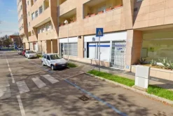 #20518 Locale commerciale al piano terra - Sub 300