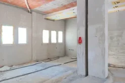 #20517 Locale commerciale al piano terra - Sub 299