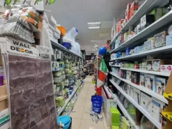 #24668 Locale commerciale a reddito