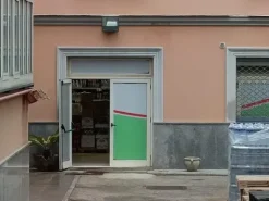 #24009 Locale commerciale a reddito