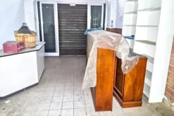 #2536045 Locale commerciale con annesso magazzino