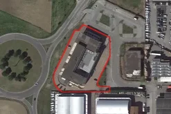 #14712 Locale commerciale con autorimesse