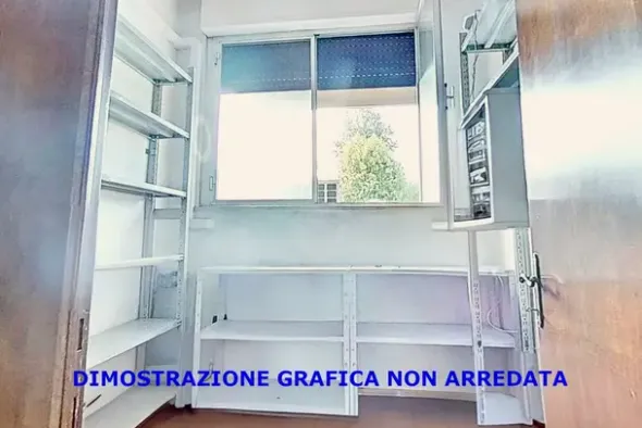 #2536872 Locale commerciale con posto auto scoperto