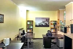#2537563 Locale commerciale e deposito in condominio