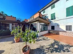 #24699 Locale commerciale