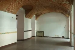 #2536282 Locale commerciale ex ristorante con area esterna privata