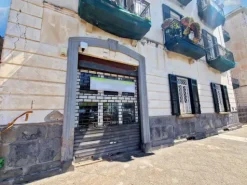 #20830 Locale commerciale fronte mare (sub 114)
