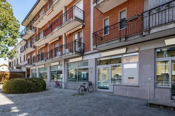 #2529002 Locale commerciale in Vendita _ GATTINARA