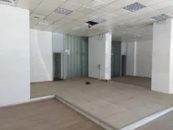 #2535014 Locale commerciale in Vendita _ CATANIA