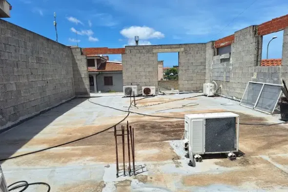 #23765 Locale commerciale uso ristorante con corte