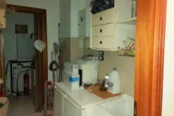 #19112 Locale direzionale con parcheggio esclusivo