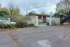 #19112 Locale direzionale con parcheggio esclusivo