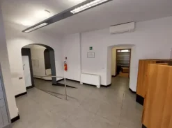 #25935 Locale ex istituto di credito in palazzo storico