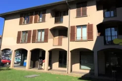 #19666 Locali adibiti ad istituto di credito