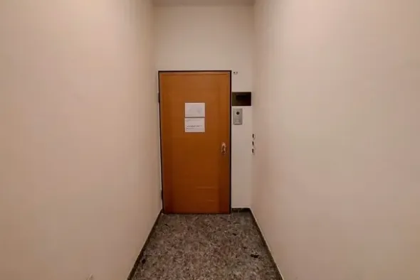 #1038 Locali per uffici al piano secondo (sub 270)