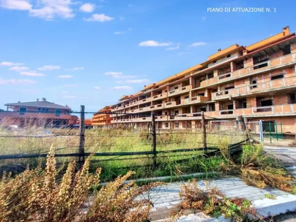 #24944 Lottizzazione residenziale e commerciale - Programma di attuazione N.1-2-3-4-5
