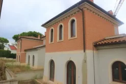 #8323 Lottizzazione turistico-residenziale-ricettiva