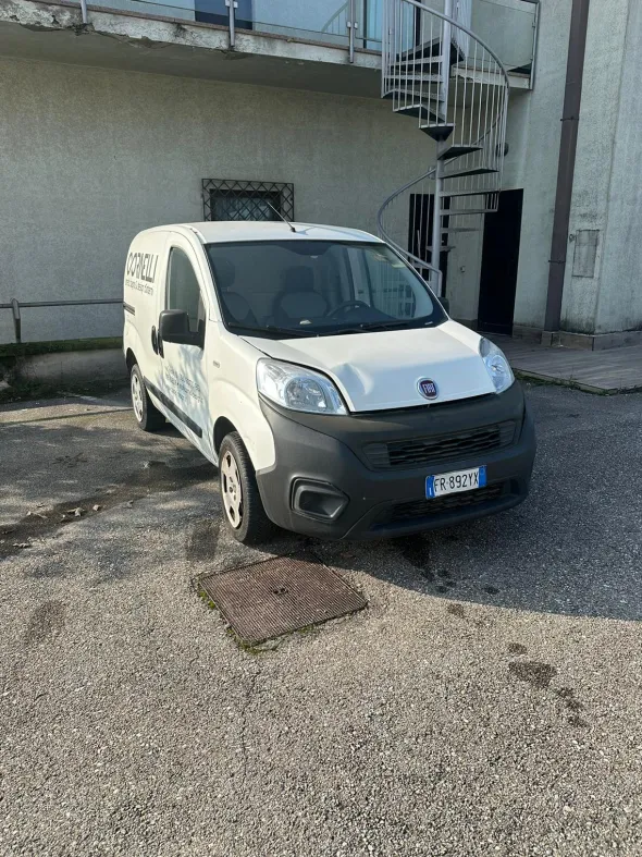 LOTTO 2 - Autocarro Fiat Fiorino targa FR892YX