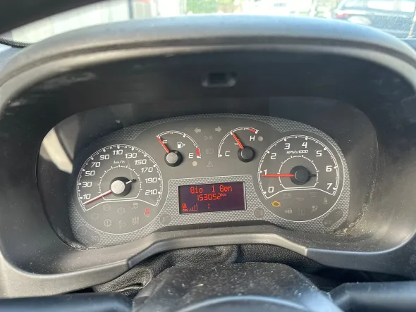 LOTTO 2 - Autocarro Fiat Fiorino targa FR892YX