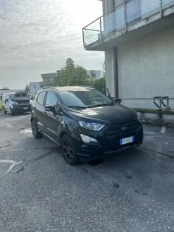 LOTTO 3 - Autovettura Ford Ecosport targa FS702CJ