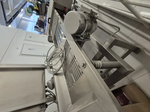 Macchina affettatrice per piccole imprese alimentari