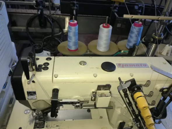 MACCHINA DA CUCIRE INDUSTRIALE USATA COME NUOVA