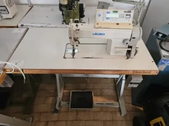 Macchina da cucire lineare Juki DDL-5550N-7