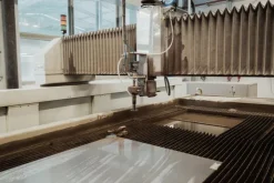 Macchina da taglio a getto d’acqua CNC ECKERT
