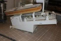 17#4902 Macchina formatrice per pane Esmach