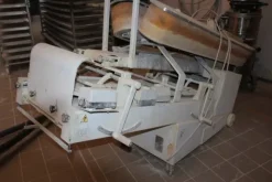 17#4902 Macchina formatrice per pane Esmach