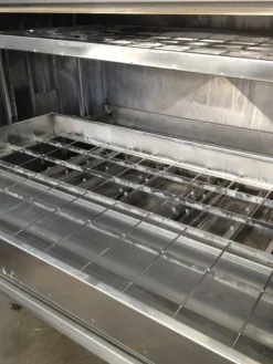 MACCHINA LAVA ATTREZZI E BOTTIGLIE – TECNIPLAST